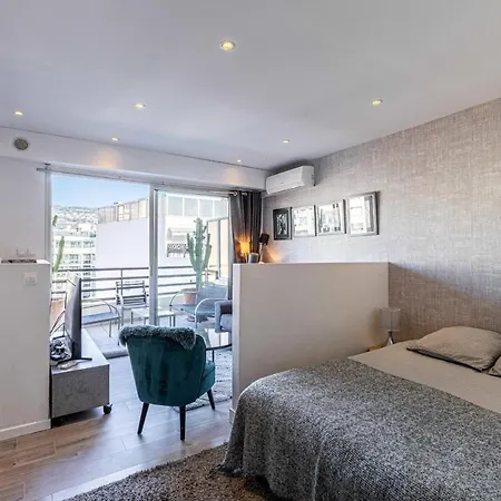 Magnificent Studio In The Center Of Terrace - 30m2 Διαμέρισμα *